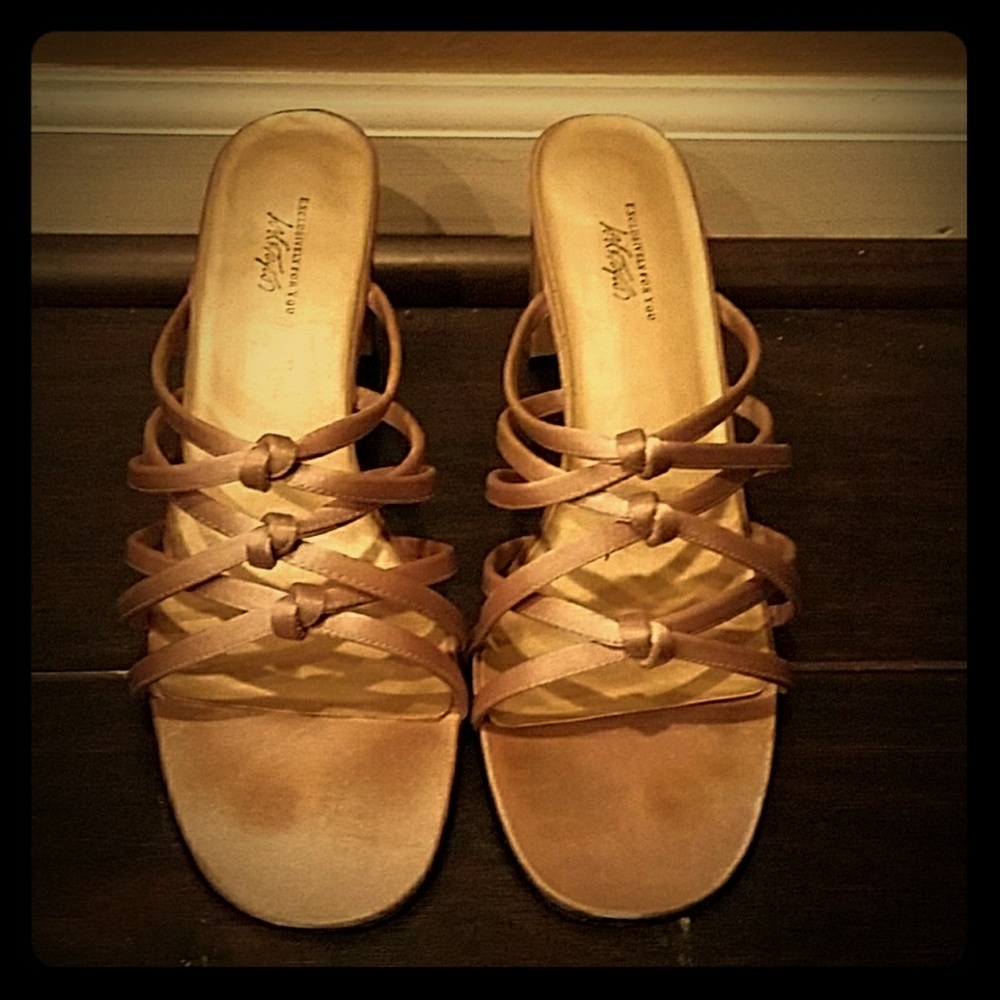 Lord & Taylor